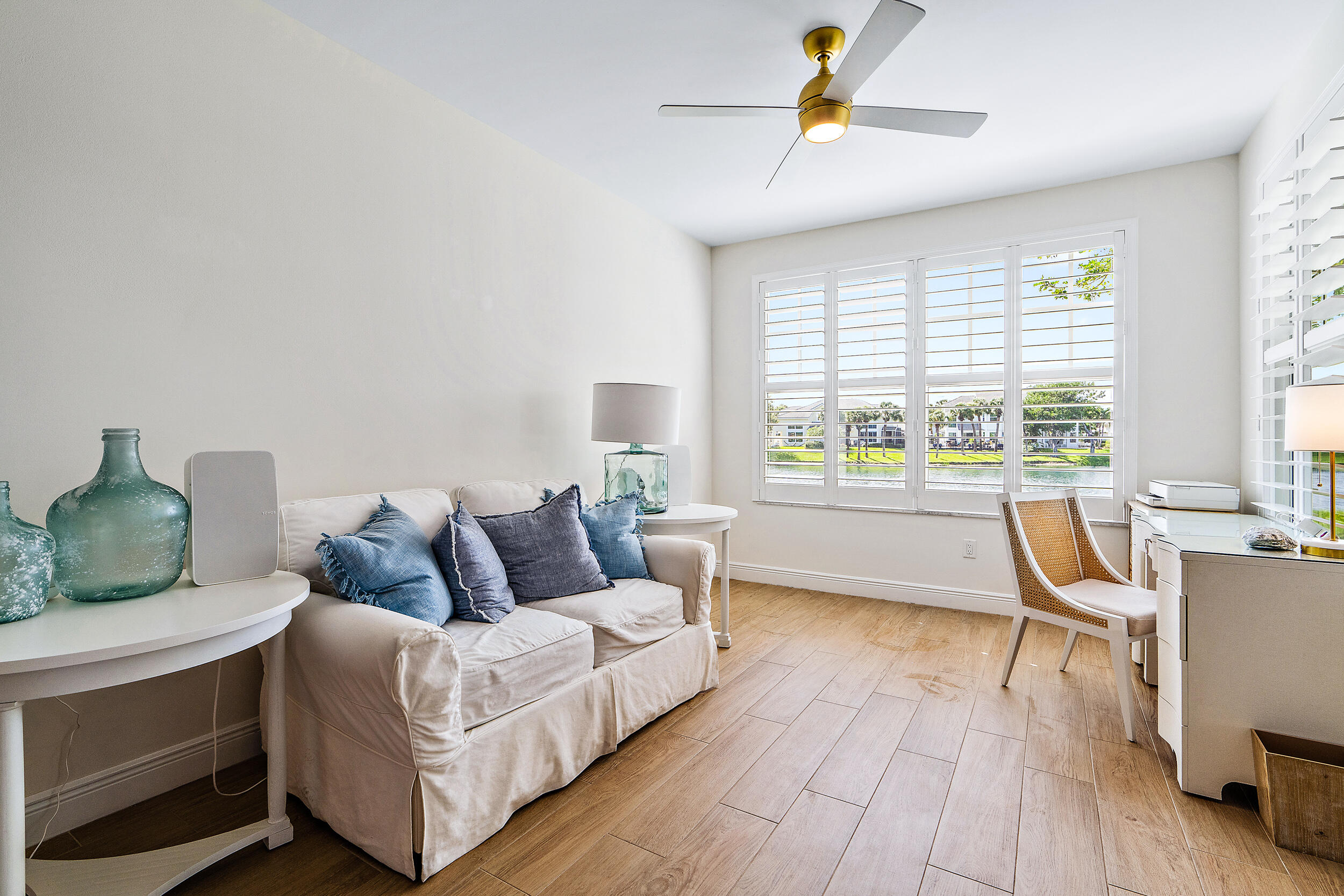 807 Mainsail Circle, Unit 807 Jupiter, FL 33477 - Photo 8 of 35 Living room/den