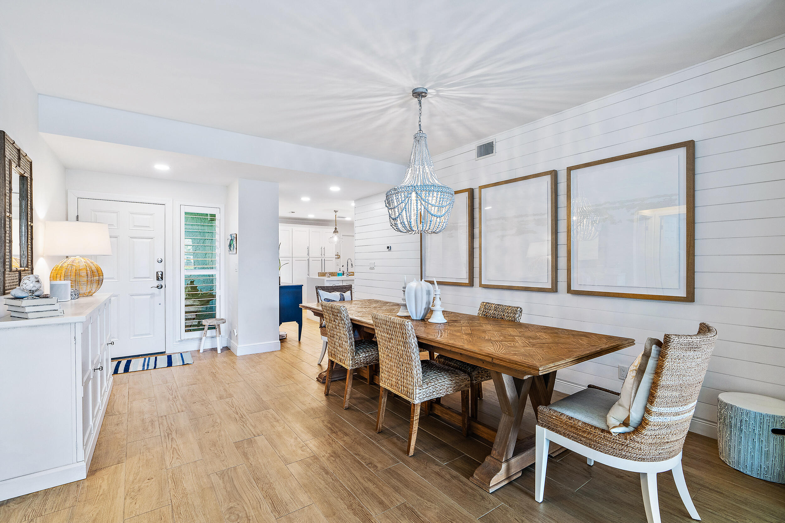 807 Mainsail Circle, Unit 807 Jupiter, FL 33477 - Photo 9 of 35 Dining area