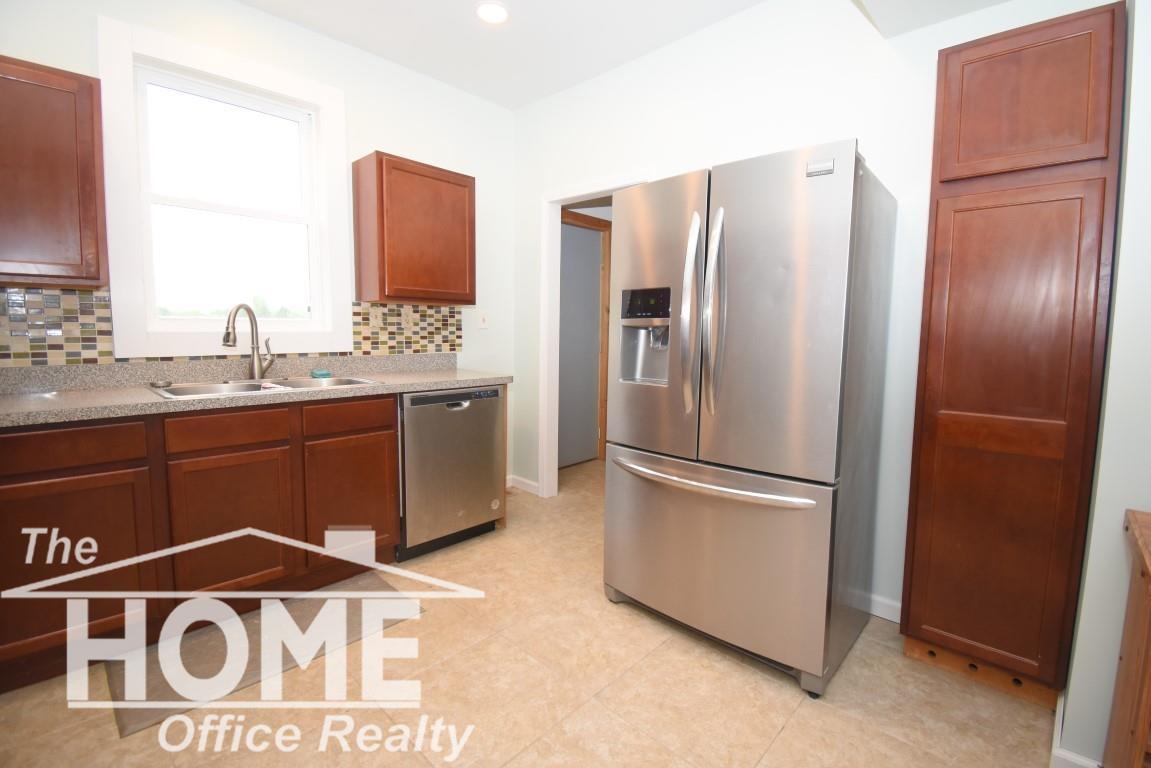 4110 West Tyrrell Road Owosso, MI 48867 - Photo 8 of 32 50176874-3652f80b-0364-44f3-ac71-0848d4f1409d.JPG