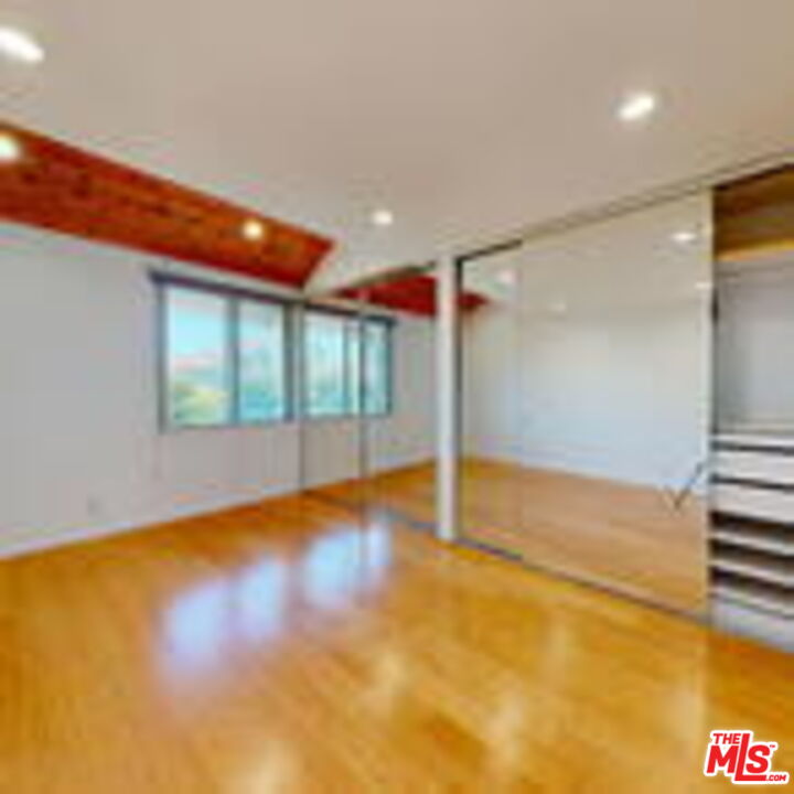 8740 Tuscany Avenue, Unit 306 Playa del Rey, CA 90293 - Photo 11 of 23