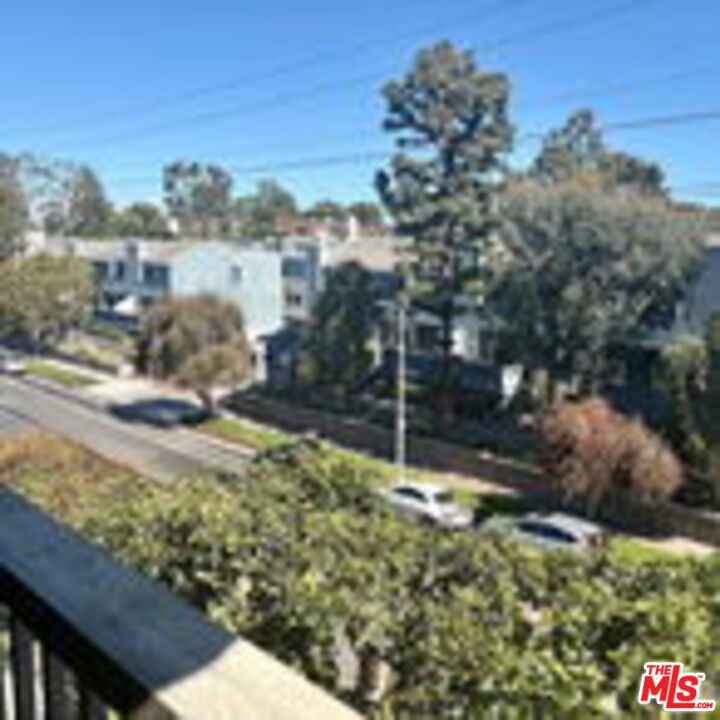 8740 Tuscany Avenue, Unit 306 Playa del Rey, CA 90293 - Photo 21 of 23