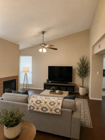 $1,650 | 7134 North Holiday Drive, Galveston, TX 77550