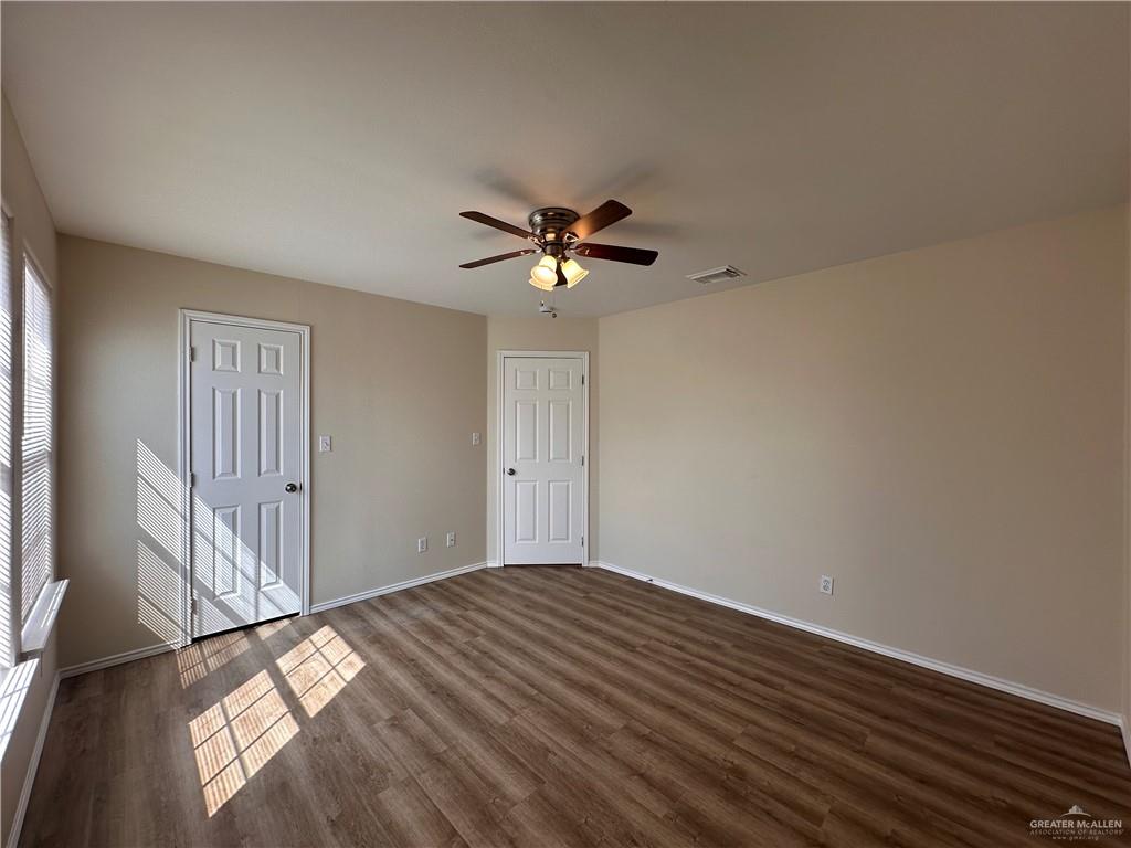 819 Briarwood Drive Mission, TX 78574 - Photo 15 of 19 a view of an empty room with a window