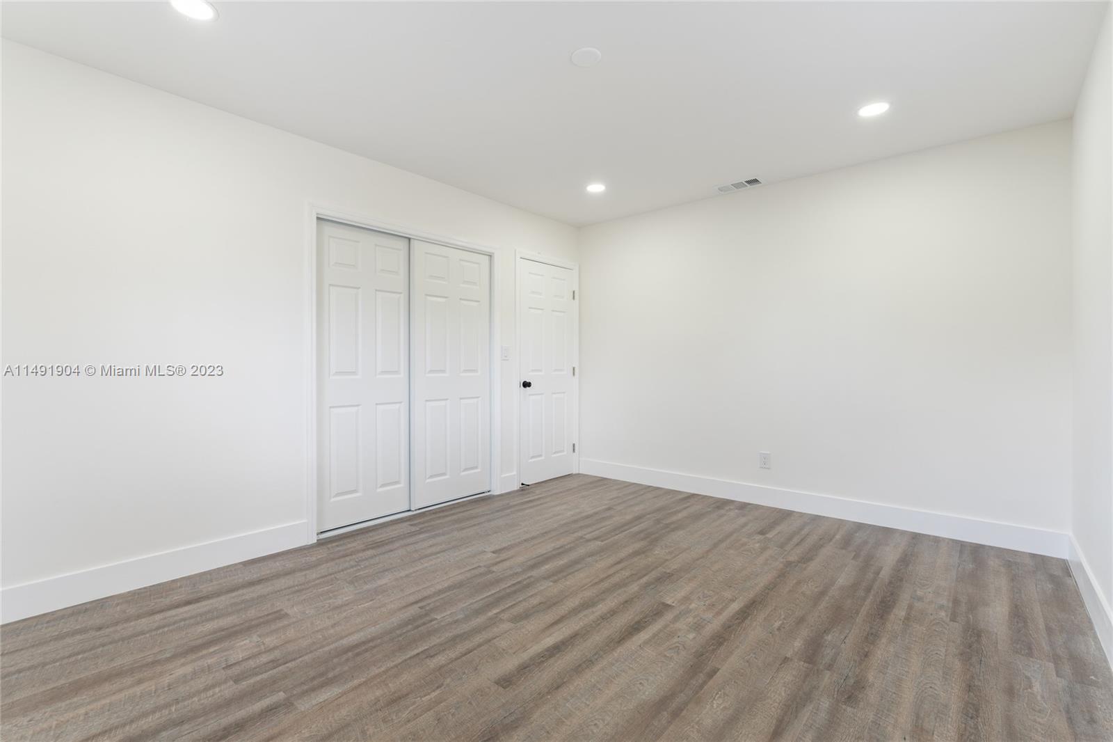3254 Lincoln Street Hollywood, FL 33021 - Photo 22 of 27 a view of an empty room