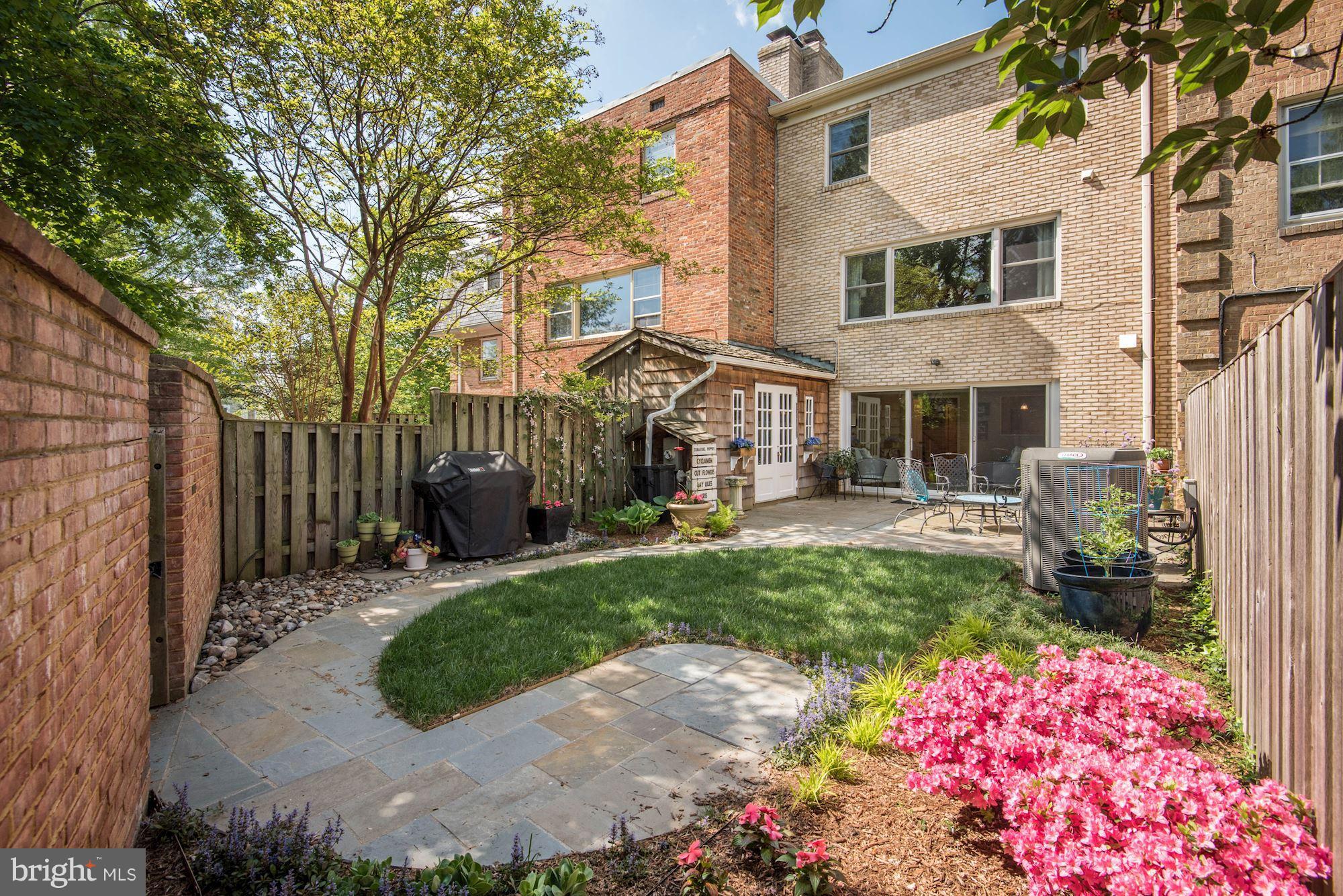 2309 North Glebe Road Arlington, VA 22207 - Photo 27 of 27 Patio is study on Fibonacchi's Golden Rectangle