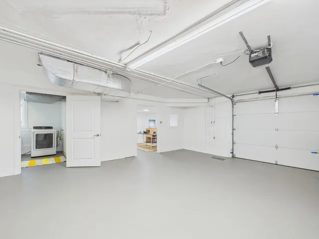 $1,195,000 | 680 42nd Street, Oakland, CA 94609