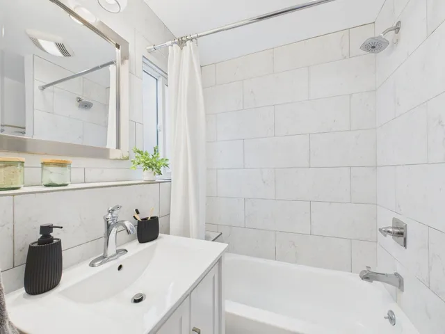 $1,195,000 | 680 42nd Street, Oakland, CA 94609