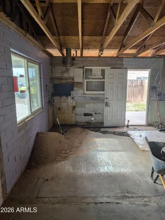 $184,000 | 212 6th Avenue West, Buckeye, AZ 85326