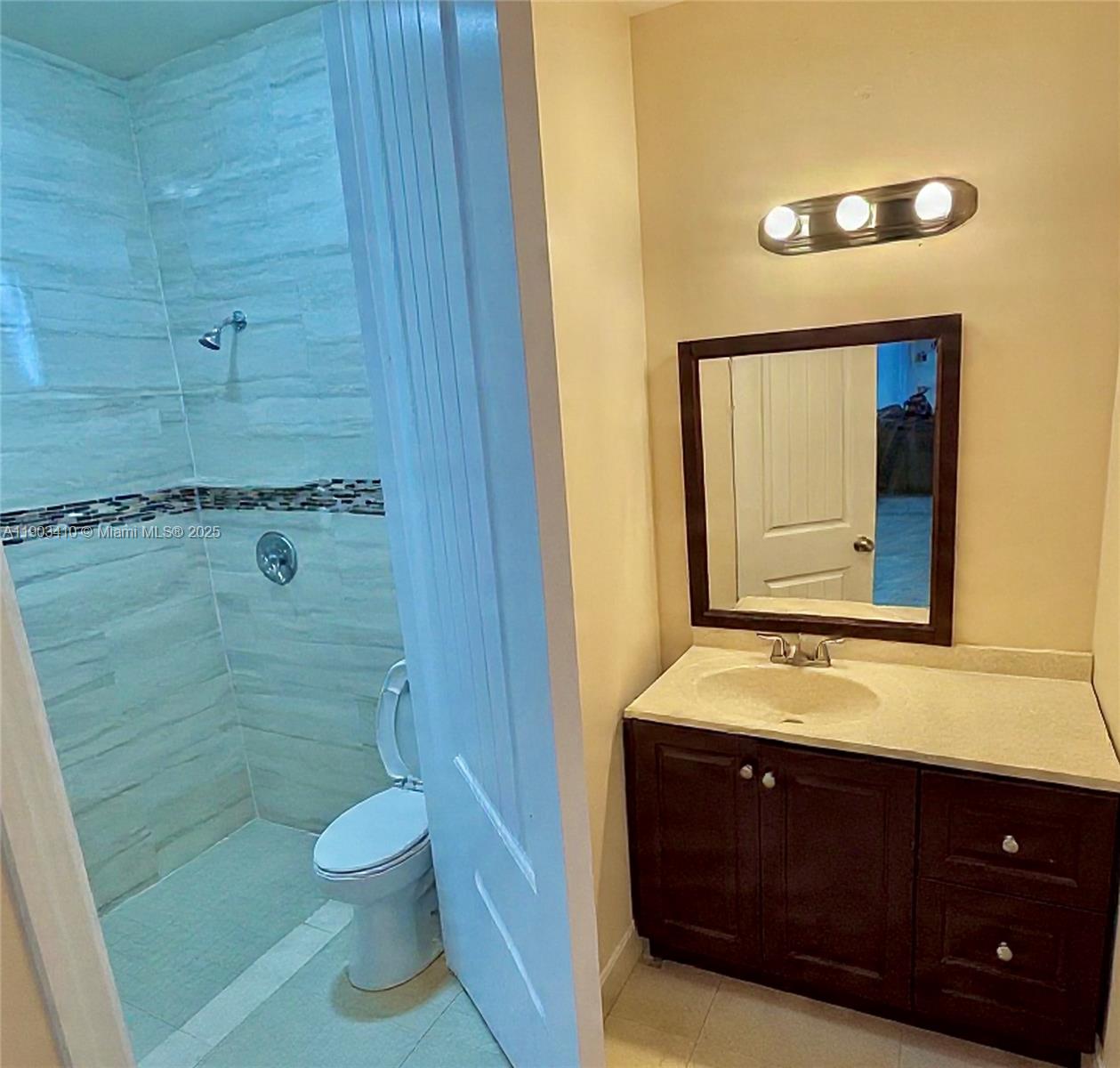 3301 Southwest 139th Avenue, Unit 3301 Miramar, FL 33027 - Photo 15 of 44 Full bathrooms