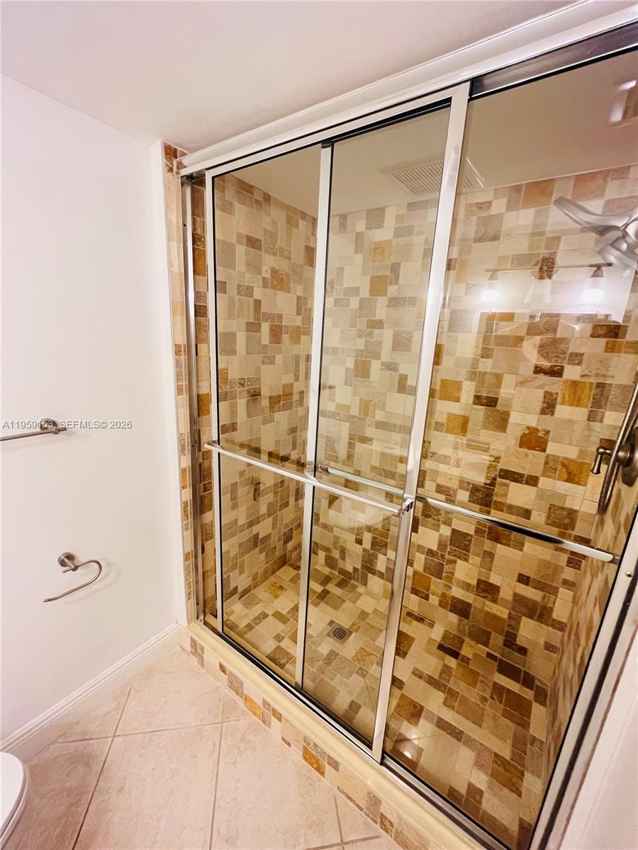 3940 Inverrary Boulevard, Unit 808A Lauderhill, FL 33319 - Photo 25 of 29