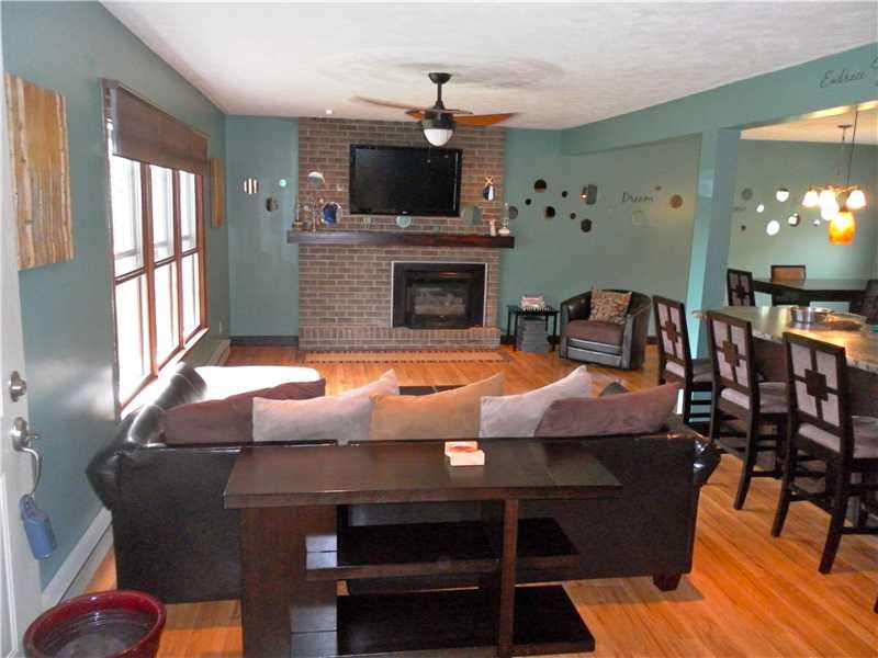 958 Marion Road Indiana, PA 15701 - Photo 6 of 23 Living Room.