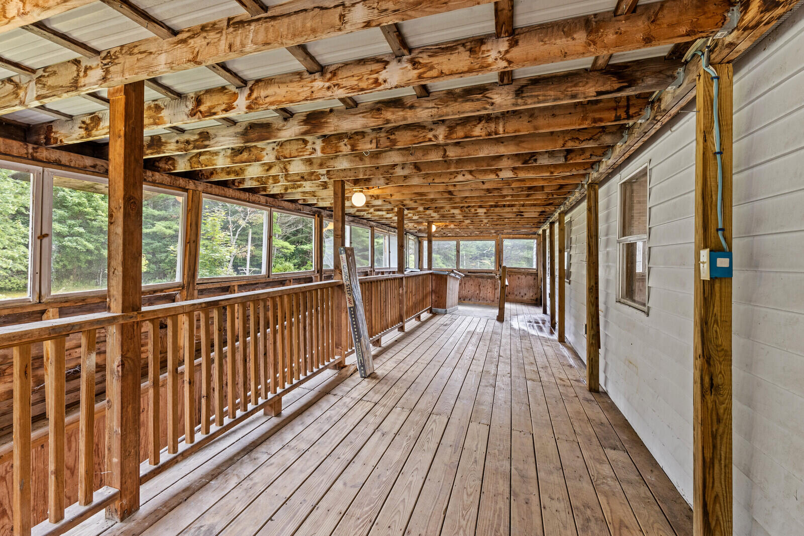 1439 Middle Road Woolwich, ME 04579 - Photo 5 of 25 01_BP5A0219_DxO_mls