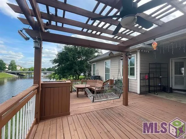 $2,400 | 2121 Rockybrook Drive, Baton Rouge, LA 70816