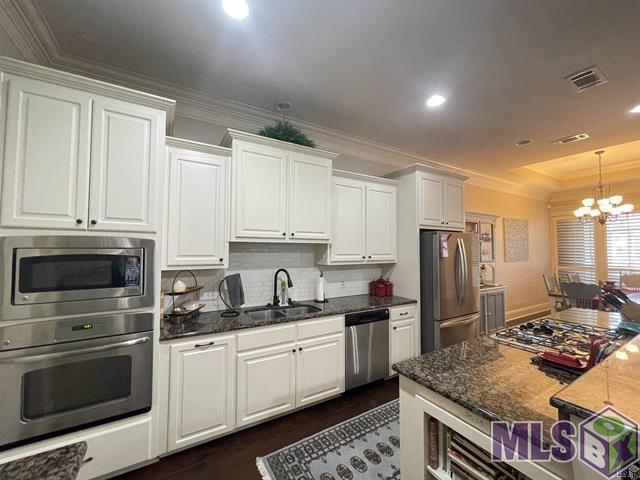 2121 Rockybrook Drive Baton Rouge, LA 70816 - Photo 5 of 18