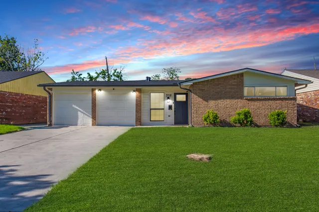 $275,000 | 3718 Prudence Drive, Houston, TX 77045