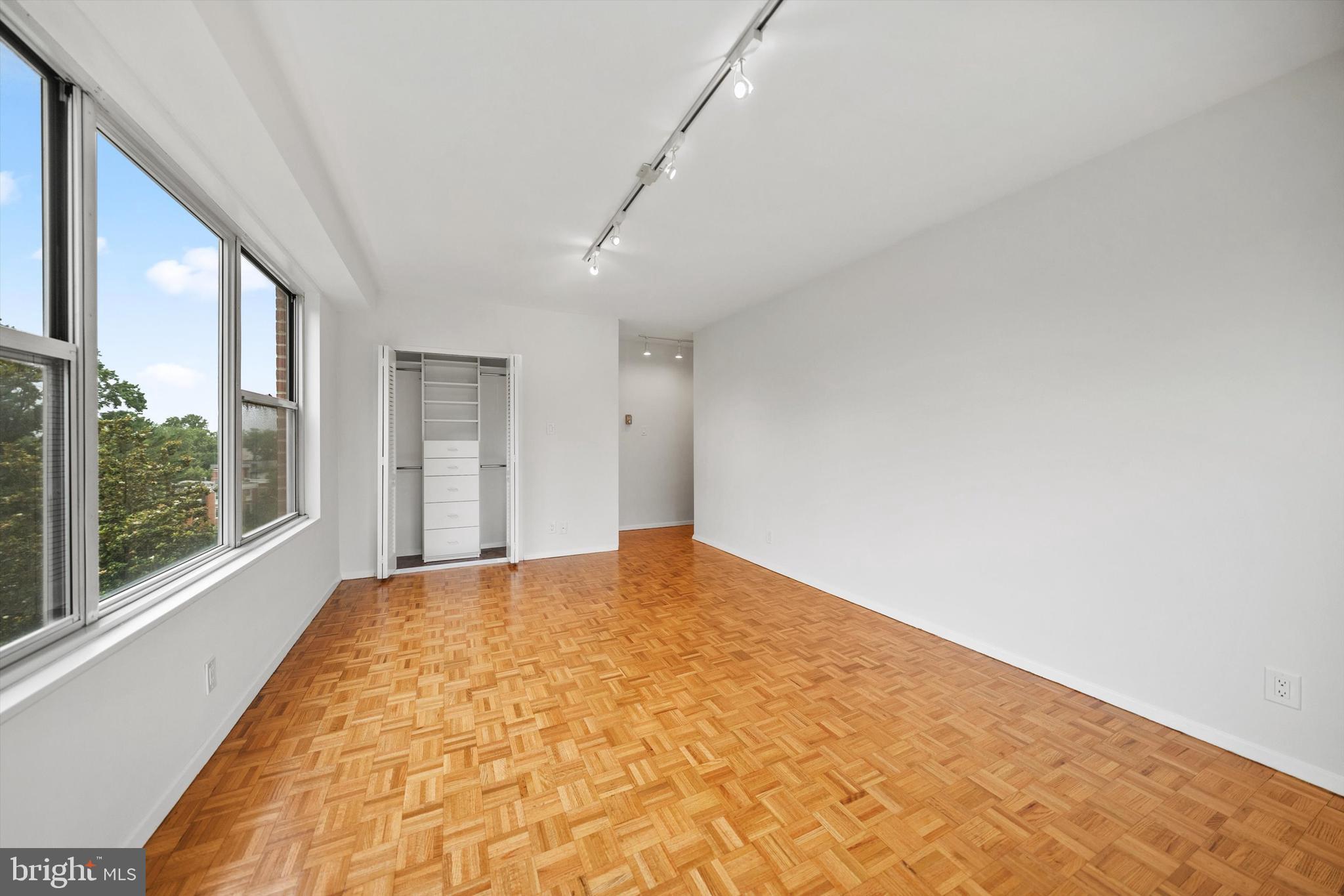 3900 Watson Place Northwest, Unit 3FA Washington, DC 20016 - Photo 11 of 16 Primary Bedroom