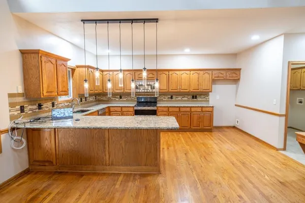 $1,100,000 | 18200 East 191st Street, Pleasant Hill, MO 64080