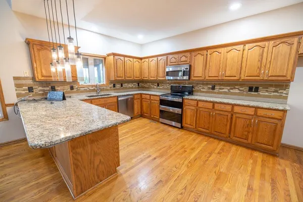 $1,100,000 | 18200 East 191st Street, Pleasant Hill, MO 64080