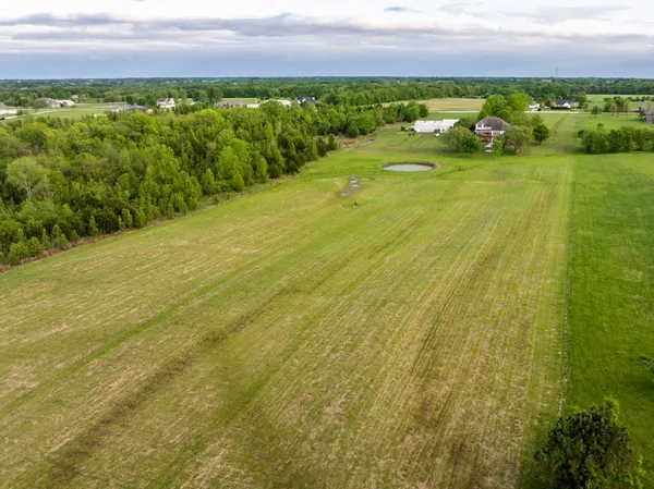 $1,100,000 | 18200 East 191st Street, Pleasant Hill, MO 64080