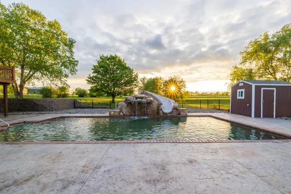 $1,100,000 | 18200 East 191st Street, Pleasant Hill, MO 64080