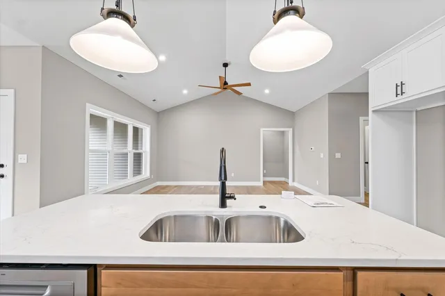 $399,900 | 3902 Bay Circle, Champaign, IL 61822