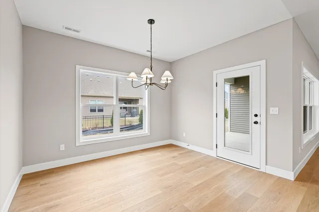 $399,900 | 3902 Bay Circle, Champaign, IL 61822