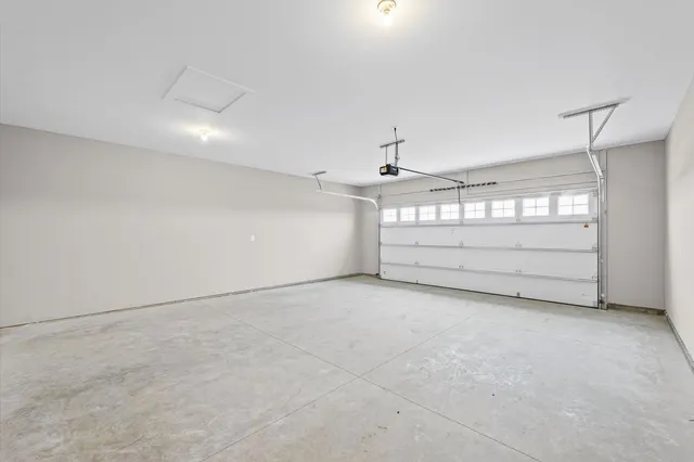 $399,900 | 3902 Bay Circle, Champaign, IL 61822