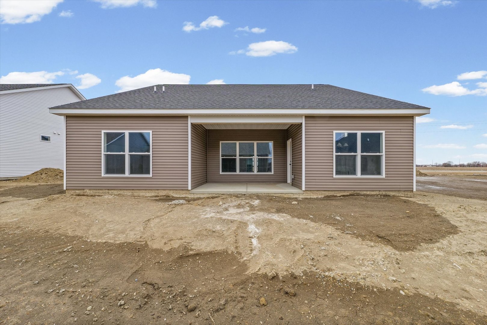 3902 Bay Circle Champaign, IL 61822 - Photo 26 of 29 front view of a house