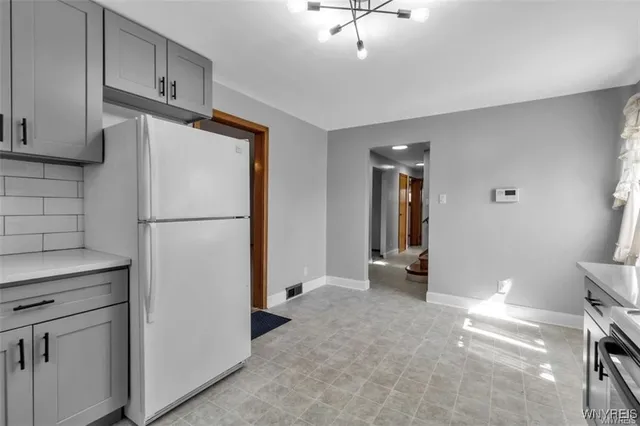 $2,100 | 2665 Harlem Road, Cheektowaga, NY 14225