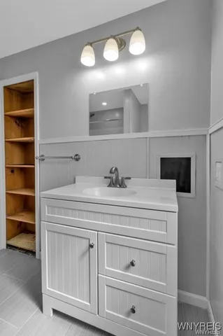 $2,100 | 2665 Harlem Road, Cheektowaga, NY 14225