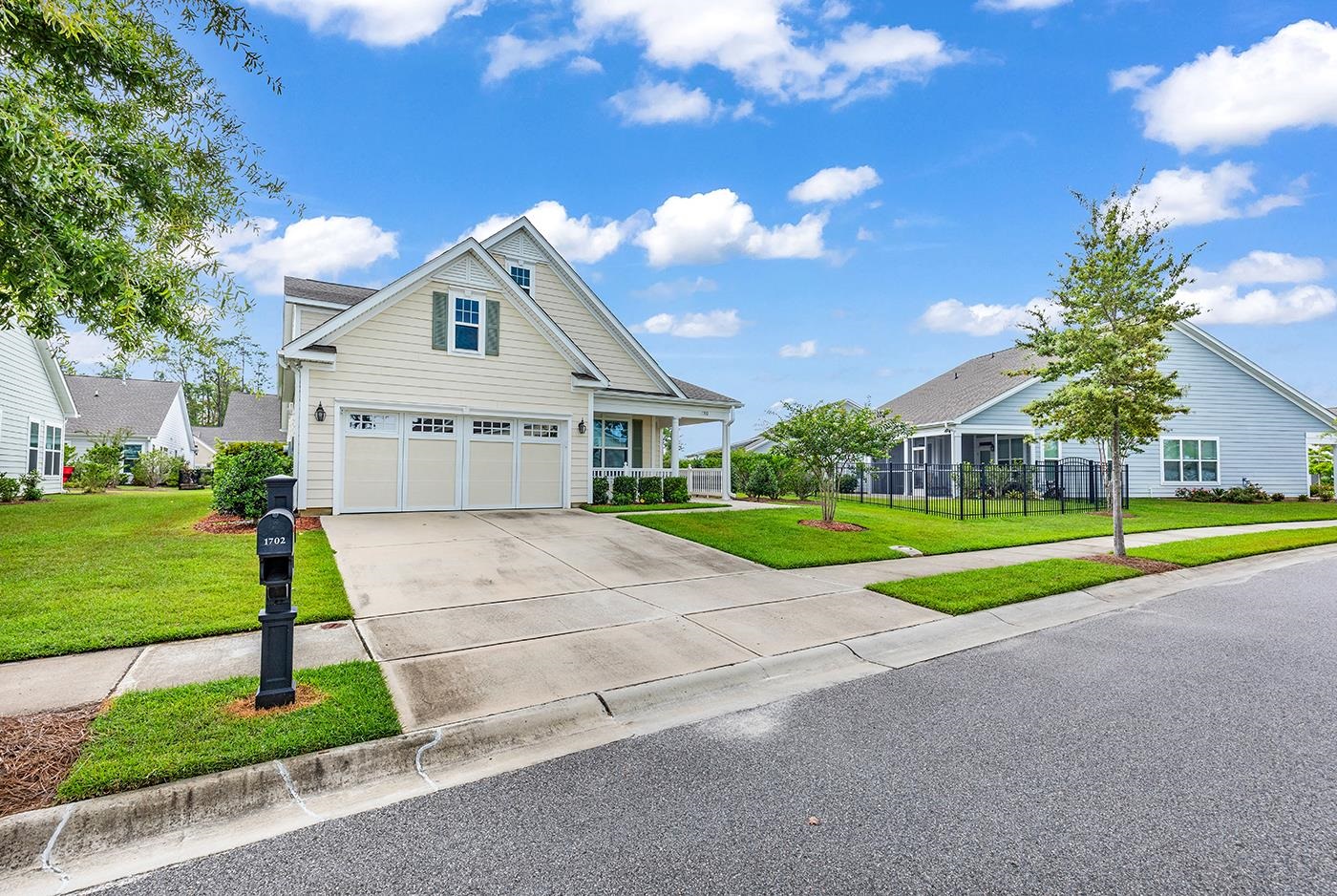 1702 Maplecress Way Myrtle Beach, SC 29577 - Photo 3 of 40 Gallery Image 3