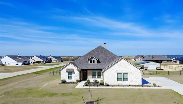 $584,900 | 12116 Magma Court, Krum, TX 76249