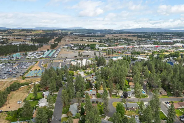$439,999 | 10818 North Humboldt Drive, Spokane, WA 99218
