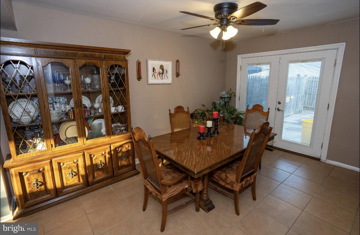 45 Rittenhouse Drive Willingboro, NJ 08046 - Photo 8 of 29 Dining area