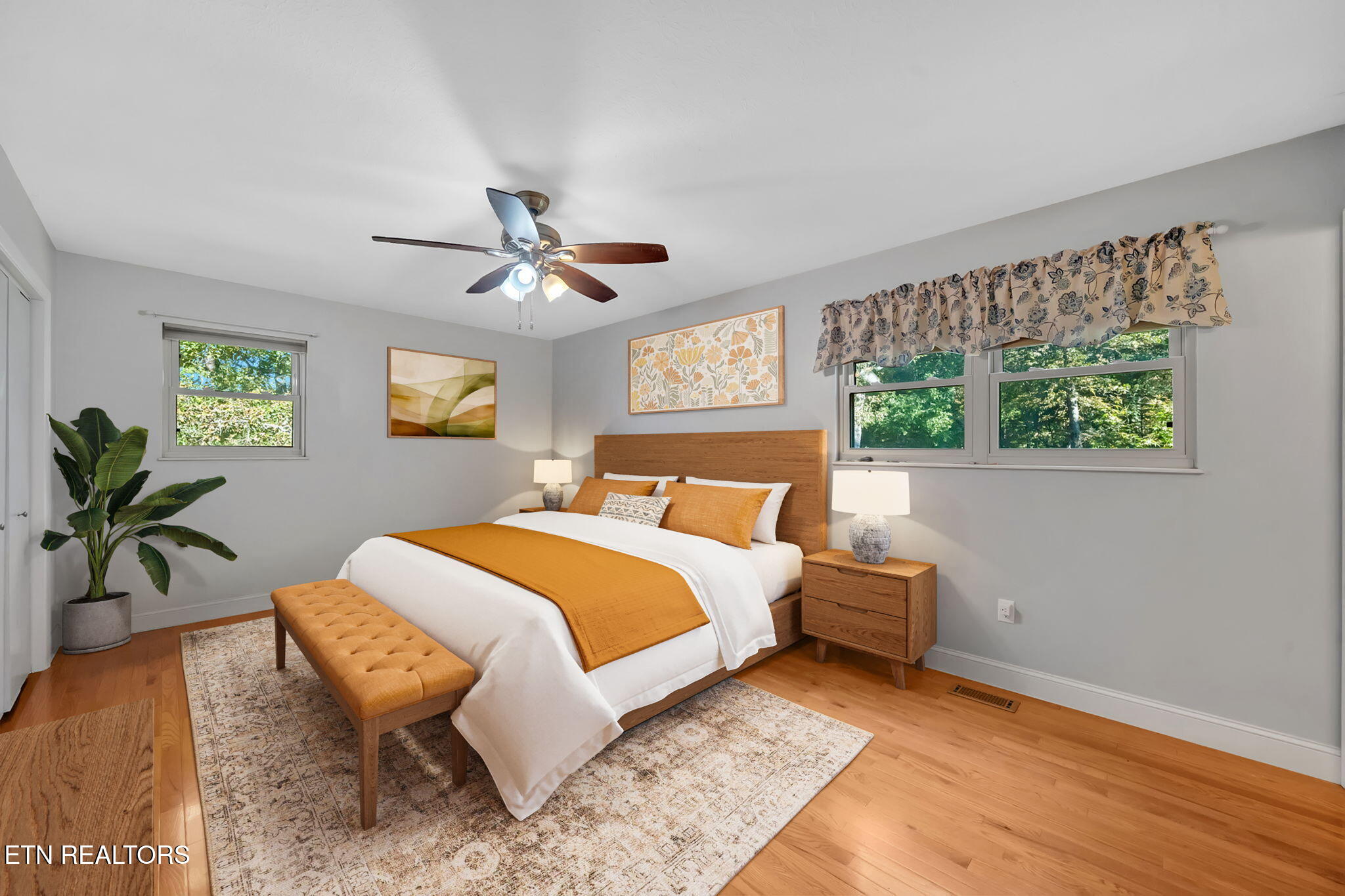 947 Lawnville Road Kingston, TN 37763 - Photo 14 of 43 48-web-or-mls-IMG_0194_bed