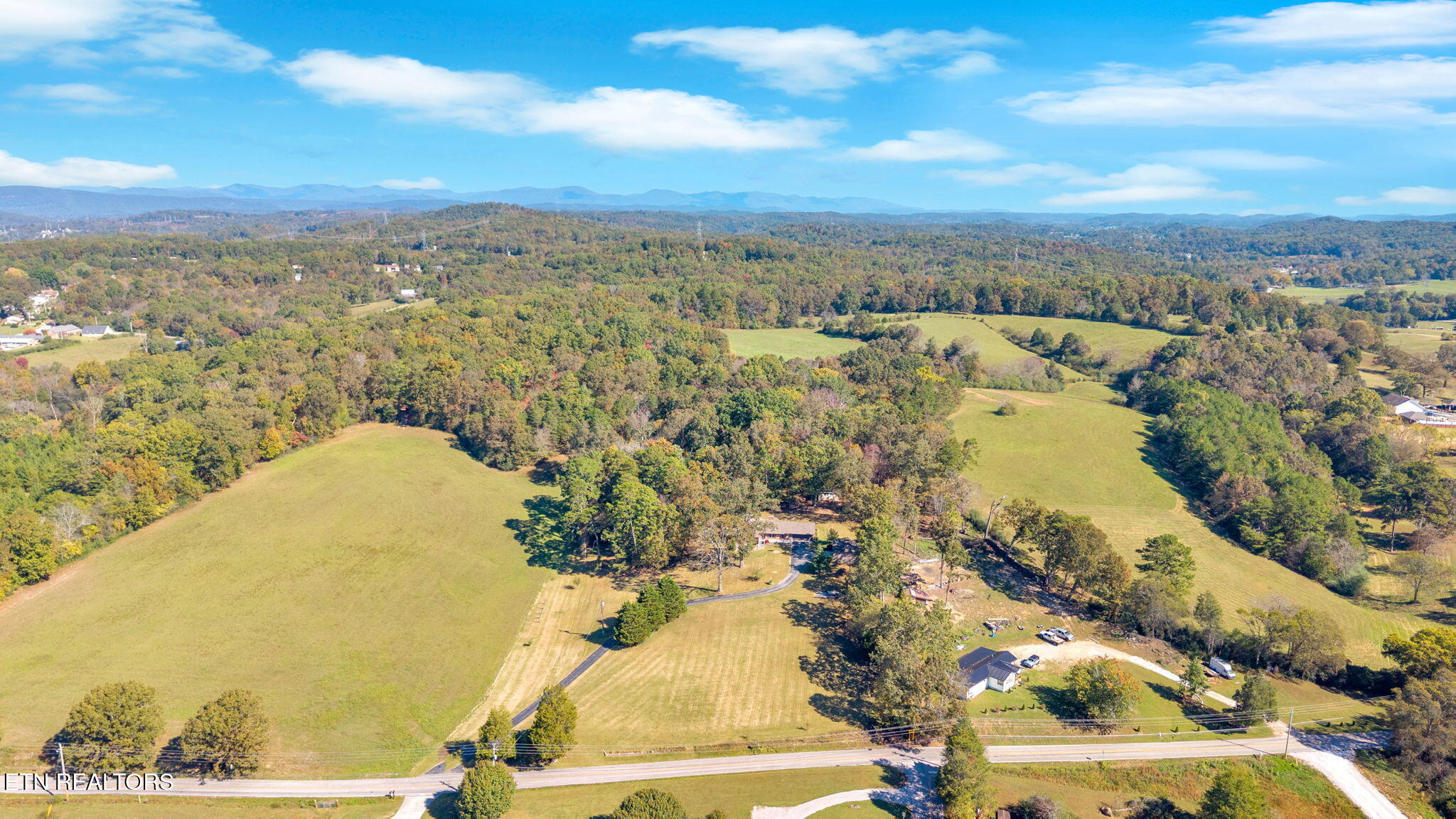 947 Lawnville Road Kingston, TN 37763 - Photo 36 of 43 19-web-or-mls-DJI_20251013114641_0128_D