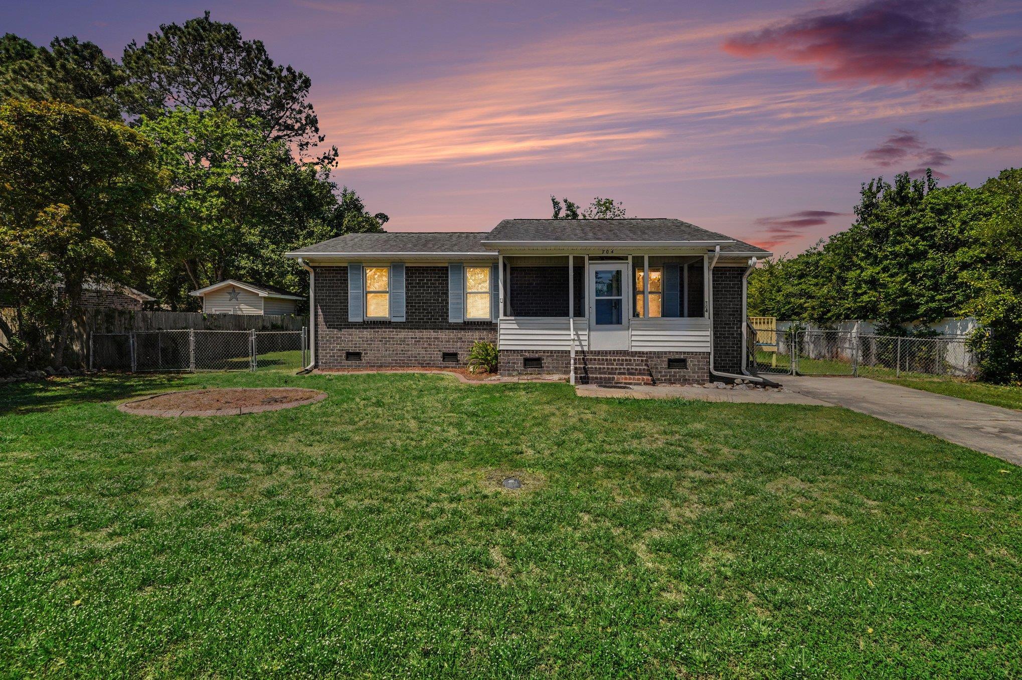 704 Wendy Lane Conway, SC 29526 - Photo 1 of 40
