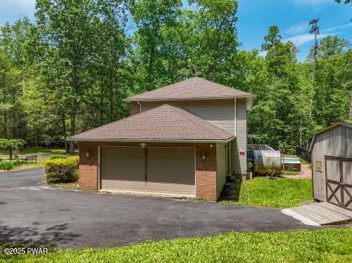3043 Hemlock Road Stroudsburg, PA 18360 - Photo 63 of 91 64