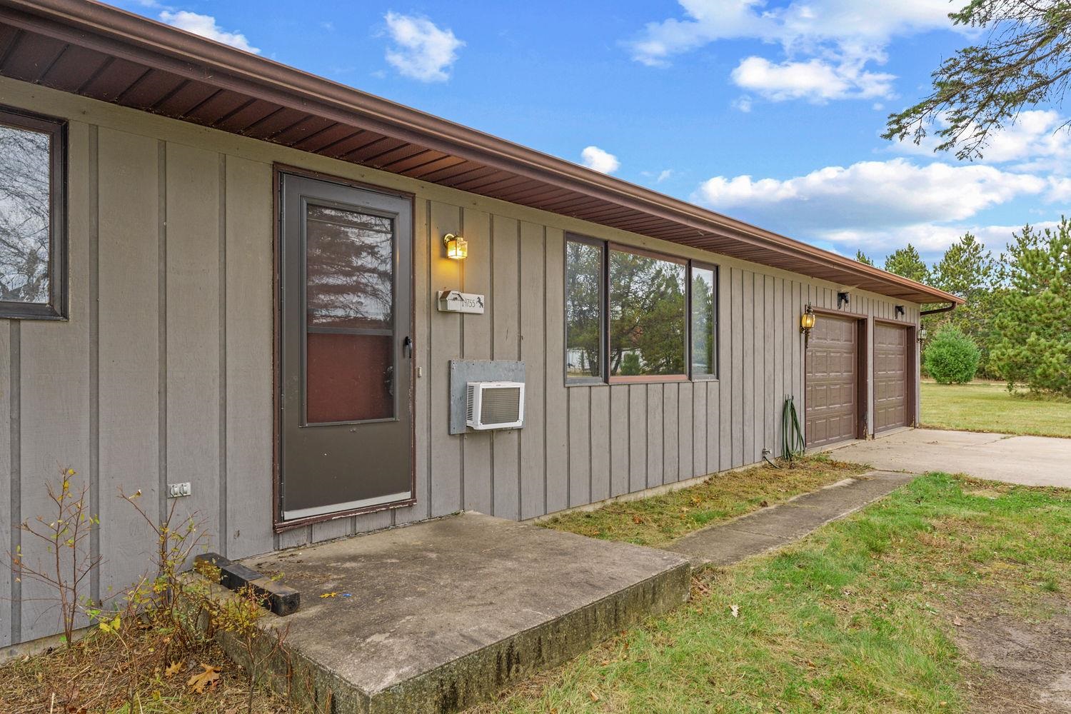 N4755 County Rd HH Mauston, WI 53948 - Photo 2 of 52