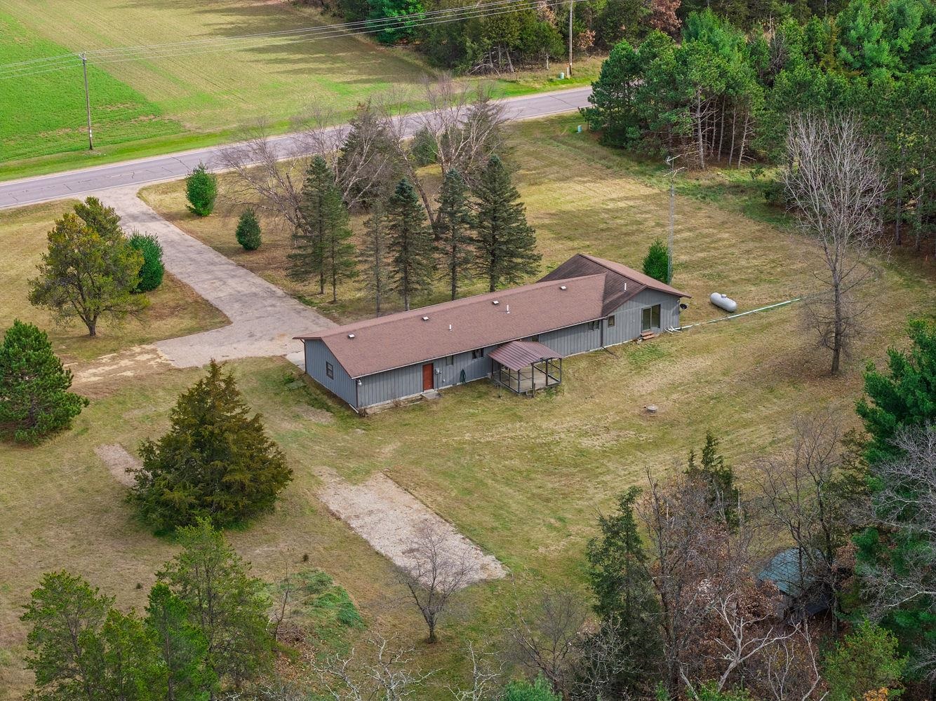 N4755 County Rd HH Mauston, WI 53948 - Photo 4 of 52