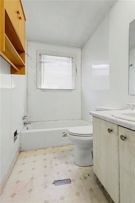 1408 Prospect Road Chickamauga, GA 30707 - Photo 22 of 27 a bathroom with a sink toilet and shower