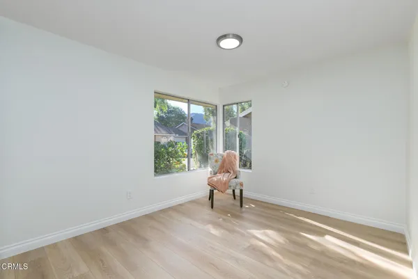 $559,900 | 24121 Village 24, Camarillo, CA 93012