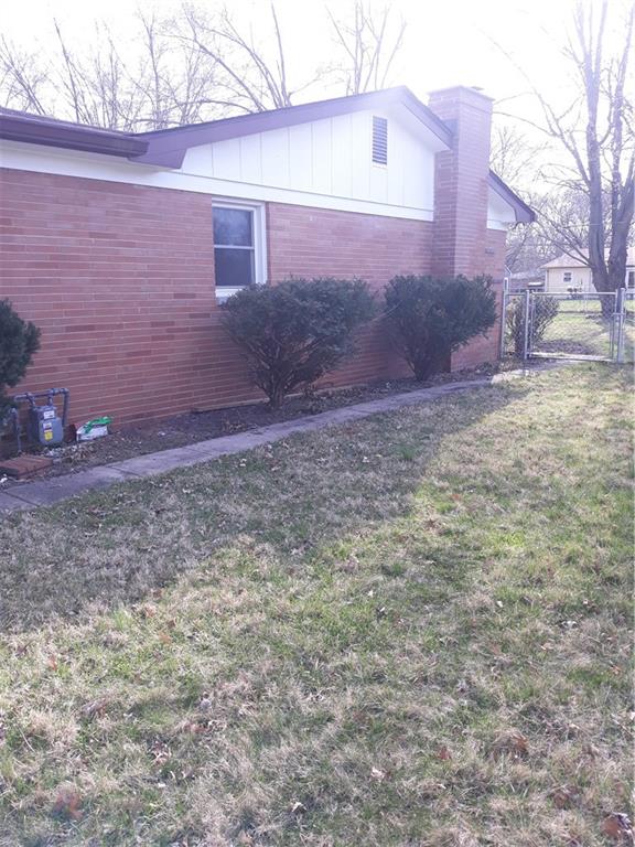 6016 Manning Road Indianapolis, IN 46228 - Photo 3 of 30 Gallery Image 3