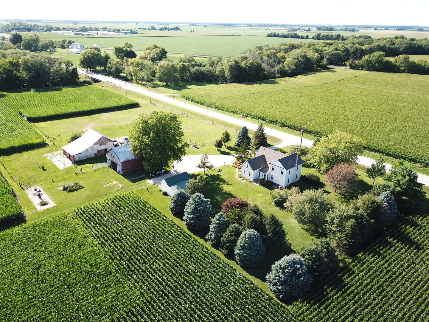 755 East Grand Ridge Road Mazon, IL 60444 - Photo 1 of 57