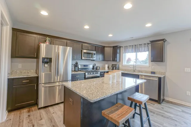 $675,000 | 1200 Juniper Lane, Oconomowoc, WI 53066