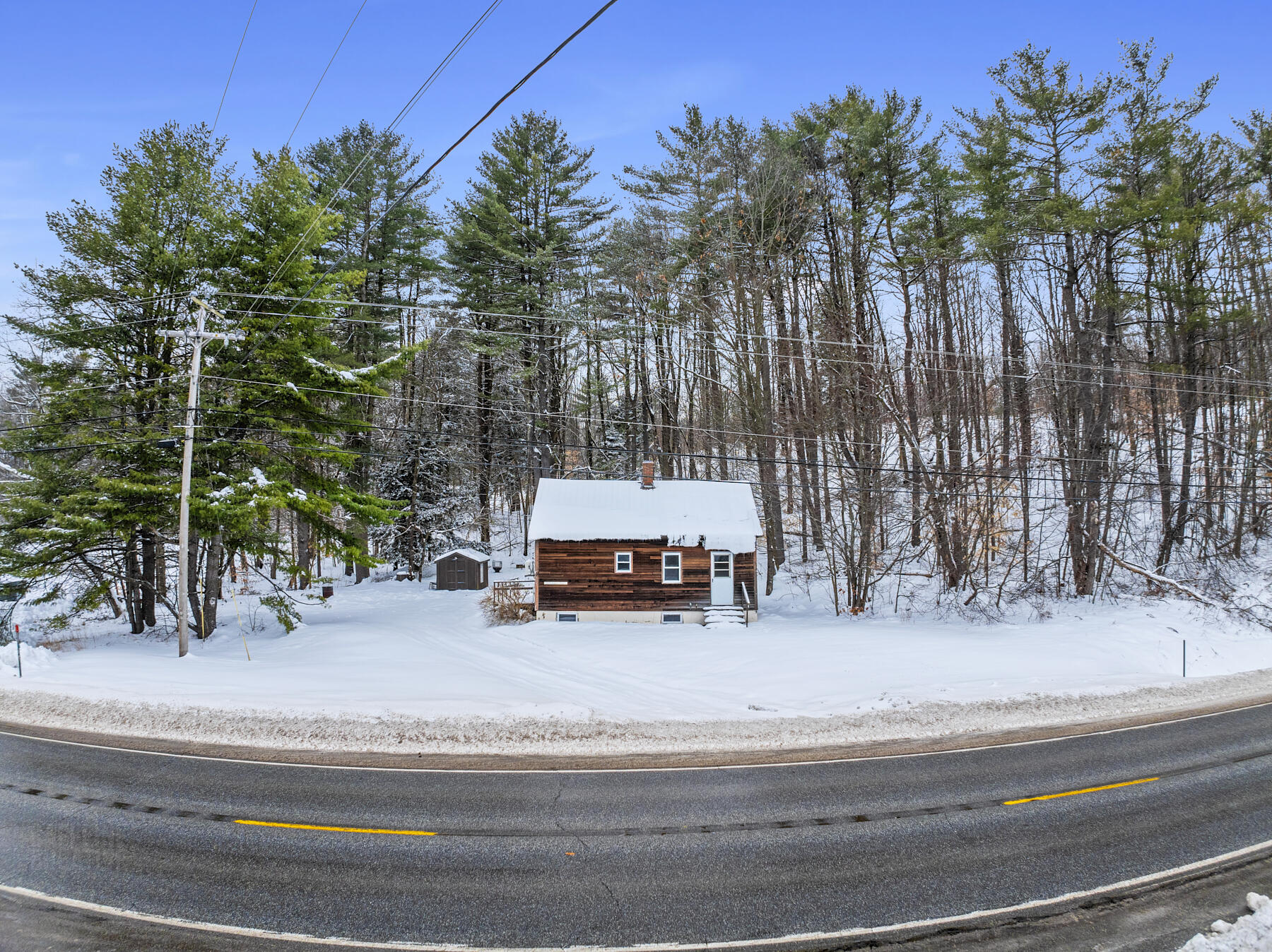 1820 Auburn Road Turner, ME 04282 - Photo 2 of 40 .
