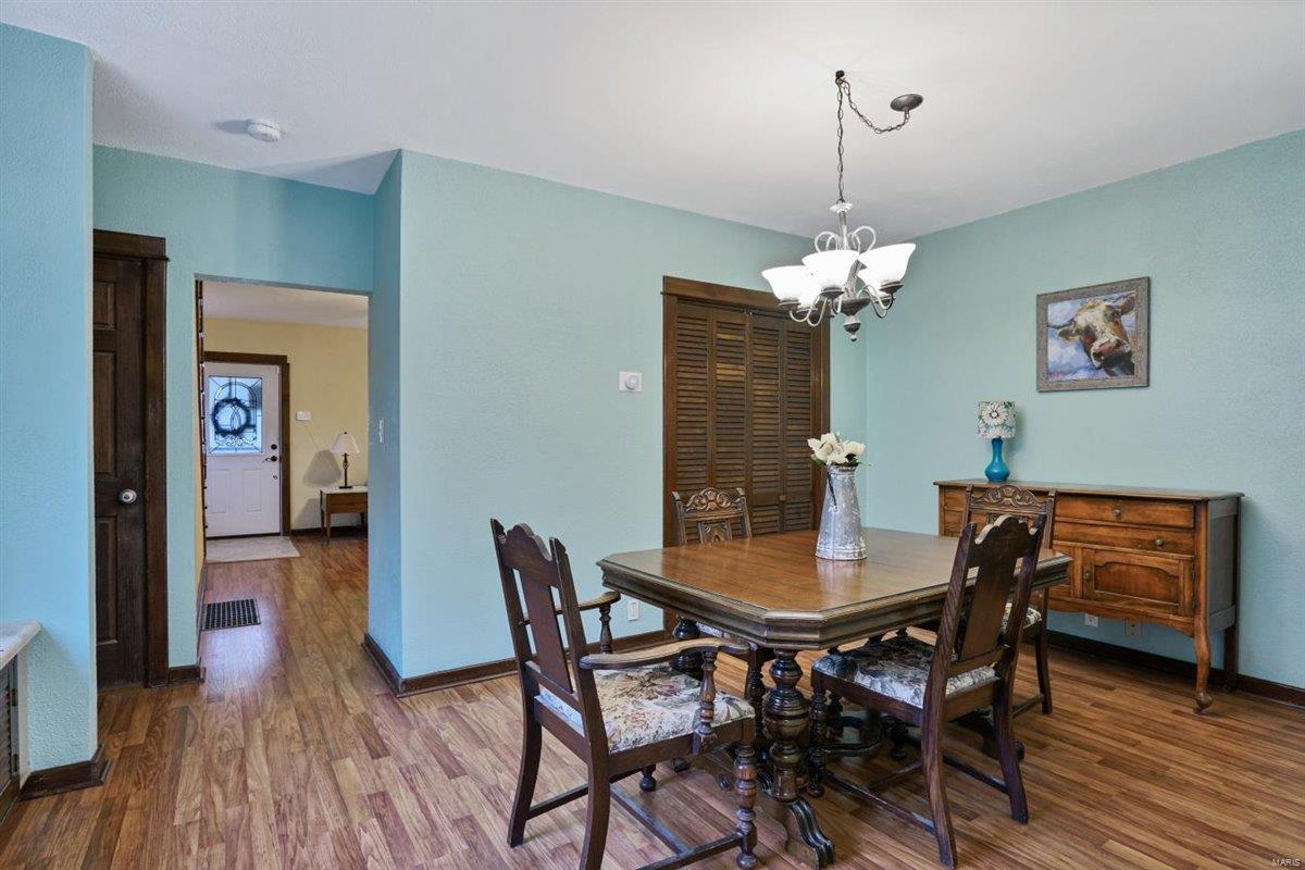 314 Spring Street Edwardsville, IL 62025 - Photo 11 of 39 Gallery Image 11