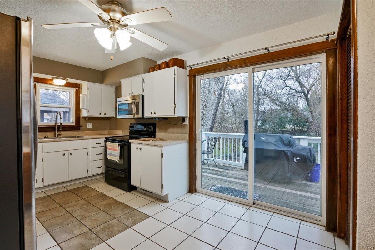 314 Spring Street Edwardsville, IL 62025 - Photo 12 of 39 Gallery Image 12