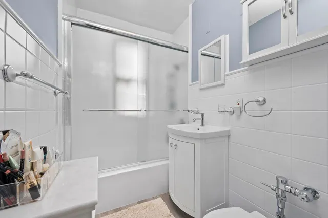 $689,000 | 9437 Shore Road, Unit 1A | Bay Ridge