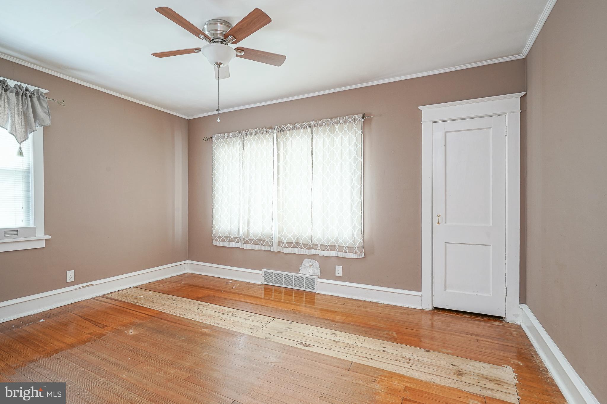 53 Sicklerville Road Williamstown, NJ 08094 - Photo 9 of 46
